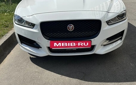 Jaguar XE I рестайлинг, 2018 год, 2 260 000 рублей, 3 фотография