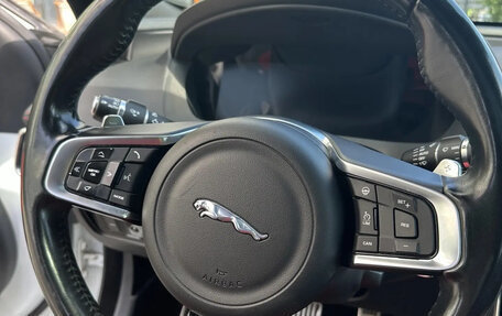 Jaguar XE I рестайлинг, 2018 год, 2 260 000 рублей, 14 фотография