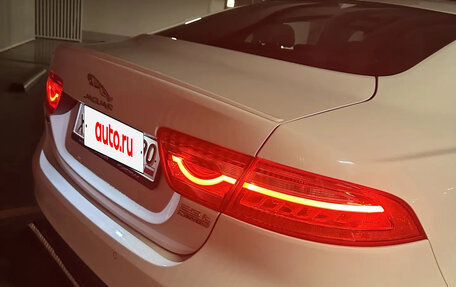 Jaguar XE I рестайлинг, 2018 год, 2 260 000 рублей, 34 фотография