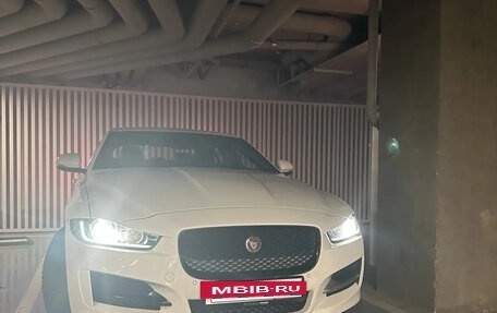 Jaguar XE I рестайлинг, 2018 год, 2 260 000 рублей, 35 фотография