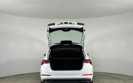 Skoda Rapid II, 2021 год, 1 780 000 рублей, 8 фотография