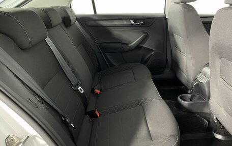 Skoda Rapid II, 2021 год, 1 780 000 рублей, 13 фотография