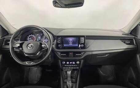 Skoda Rapid II, 2021 год, 1 780 000 рублей, 15 фотография