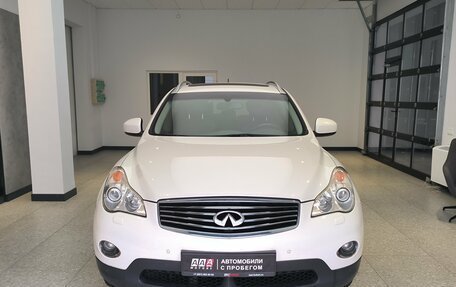 Infiniti QX50 I рестайлинг, 2014 год, 1 670 000 рублей, 6 фотография