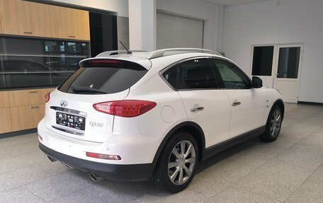 Infiniti QX50 I рестайлинг, 2014 год, 1 670 000 рублей, 3 фотография