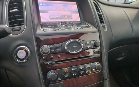 Infiniti QX50 I рестайлинг, 2014 год, 1 670 000 рублей, 16 фотография