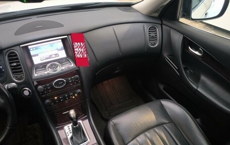 Infiniti QX50 I рестайлинг, 2014 год, 1 670 000 рублей, 13 фотография