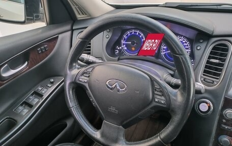 Infiniti QX50 I рестайлинг, 2014 год, 1 670 000 рублей, 14 фотография