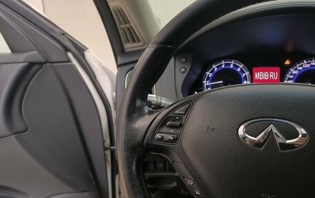 Infiniti QX50 I рестайлинг, 2014 год, 1 670 000 рублей, 20 фотография