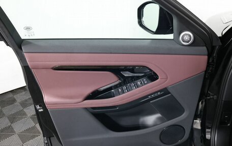 Land Rover Range Rover Evoque II, 2024 год, 5 380 000 рублей, 9 фотография