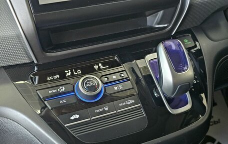Honda Freed II, 2016 год, 1 385 000 рублей, 20 фотография