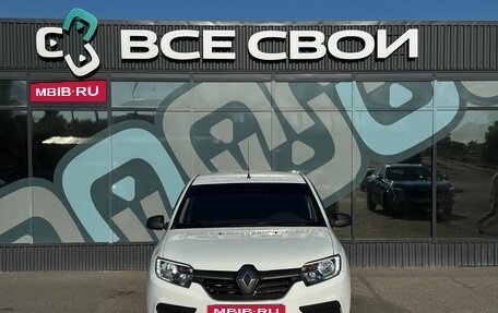 Renault Logan II, 2018 год, 747 000 рублей, 5 фотография