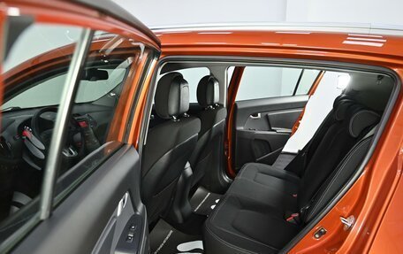 KIA Sportage III, 2011 год, 1 035 000 рублей, 15 фотография