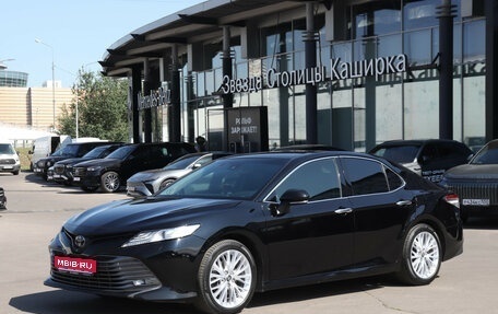 Toyota Camry, 2018 год, 2 710 000 рублей, 1 фотография
