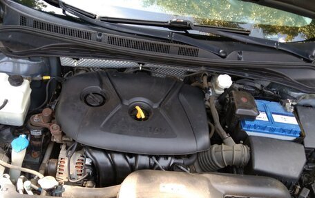 Hyundai i40 I рестайлинг, 2013 год, 990 000 рублей, 1 фотография