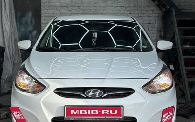 Hyundai Solaris II рестайлинг, 2012 год, 950 000 рублей, 1 фотография