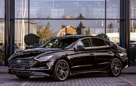 Hyundai Sonata VIII, 2022 год, 2 355 000 рублей, 1 фотография