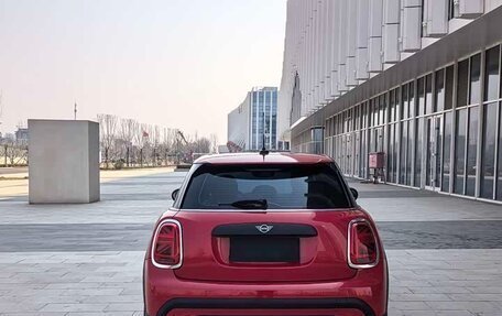 MINI Countryman II (F60), 2022 год, 1 850 000 рублей, 5 фотография