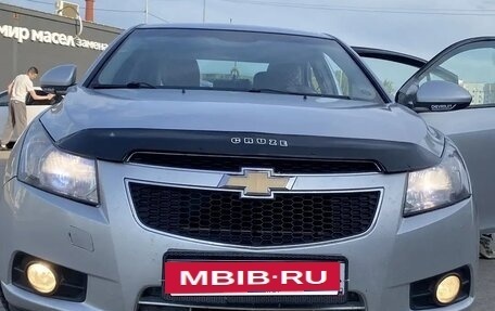 Chevrolet Cruze II, 2011 год, 530 000 рублей, 8 фотография