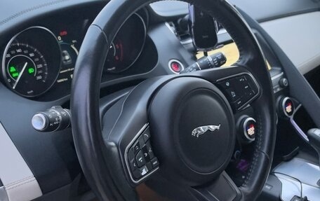 Jaguar E-Pace, 2020 год, 2 280 000 рублей, 19 фотография