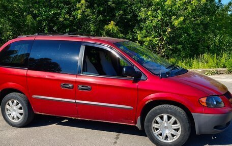 Dodge Caravan IV, 2002 год, 555 000 рублей, 2 фотография