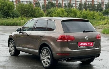 Volkswagen Touareg III, 2012 год, 2 000 000 рублей, 4 фотография