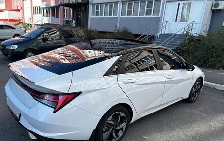Hyundai Elantra, 2022 год, 1 510 000 рублей, 4 фотография