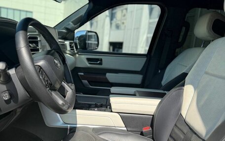 Toyota Tundra, 2023 год, 8 799 000 рублей, 2 фотография