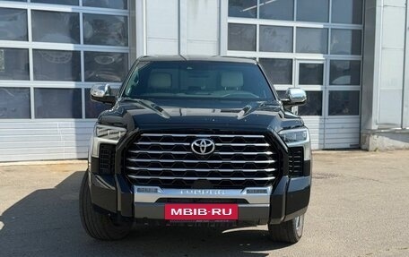 Toyota Tundra, 2023 год, 8 799 000 рублей, 5 фотография