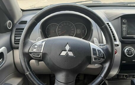 Mitsubishi Pajero Sport II рестайлинг, 2013 год, 1 544 000 рублей, 11 фотография