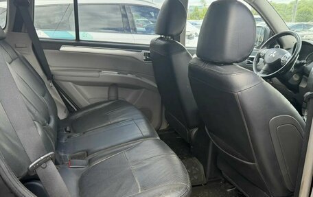 Mitsubishi Pajero Sport II рестайлинг, 2013 год, 1 544 000 рублей, 14 фотография
