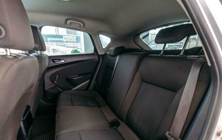Opel Astra J, 2013 год, 799 000 рублей, 15 фотография