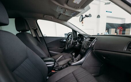 Opel Astra J, 2013 год, 799 000 рублей, 12 фотография