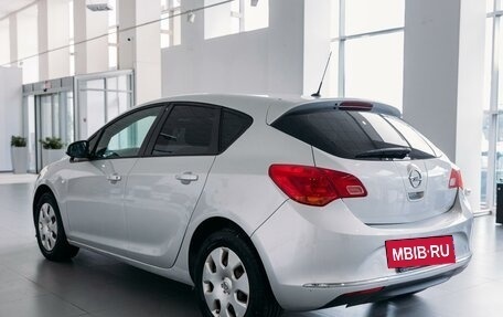 Opel Astra J, 2013 год, 799 000 рублей, 7 фотография