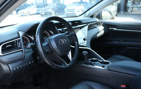 Toyota Camry, 2018 год, 2 710 000 рублей, 14 фотография