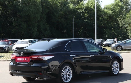 Toyota Camry, 2018 год, 2 710 000 рублей, 5 фотография