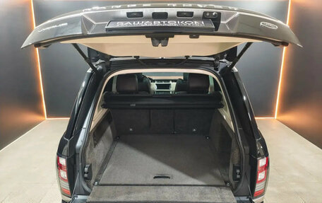 Land Rover Range Rover IV рестайлинг, 2017 год, 4 125 000 рублей, 6 фотография