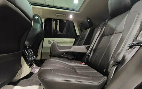 Land Rover Range Rover IV рестайлинг, 2017 год, 4 125 000 рублей, 12 фотография