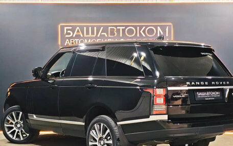 Land Rover Range Rover IV рестайлинг, 2017 год, 4 125 000 рублей, 7 фотография