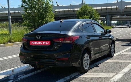 Hyundai Solaris II рестайлинг, 2018 год, 1 039 000 рублей, 4 фотография