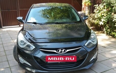 Hyundai i40 I рестайлинг, 2013 год, 990 000 рублей, 10 фотография
