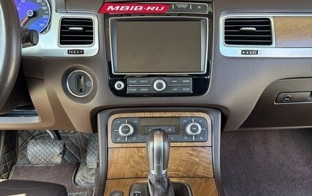 Volkswagen Touareg III, 2015 год, 3 500 000 рублей, 14 фотография