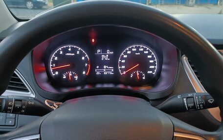 Hyundai Solaris II рестайлинг, 2020 год, 1 800 000 рублей, 6 фотография