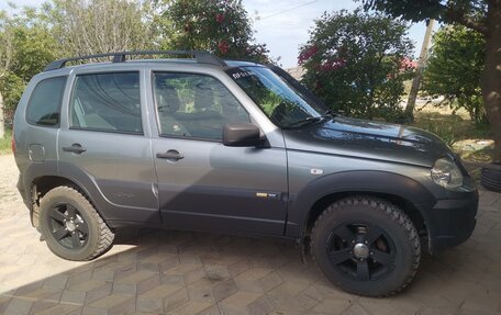 Chevrolet Niva I рестайлинг, 2016 год, 765 000 рублей, 7 фотография