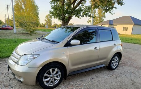 Toyota Ist II, 2003 год, 585 000 рублей, 2 фотография