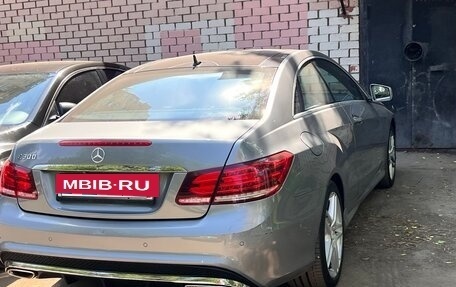 Mercedes-Benz E-Класс, 2014 год, 2 000 000 рублей, 4 фотография