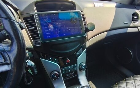 Chevrolet Cruze II, 2011 год, 720 000 рублей, 7 фотография