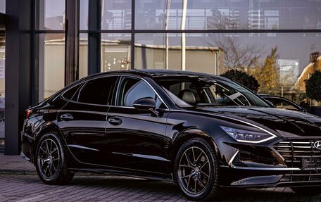 Hyundai Sonata VIII, 2022 год, 2 355 000 рублей, 7 фотография
