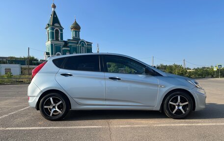 Hyundai Solaris II рестайлинг, 2012 год, 790 000 рублей, 4 фотография