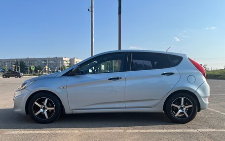 Hyundai Solaris II рестайлинг, 2012 год, 790 000 рублей, 5 фотография